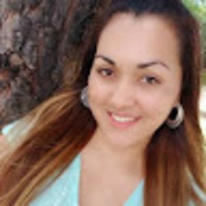 Meet your Posher, Flor mejia